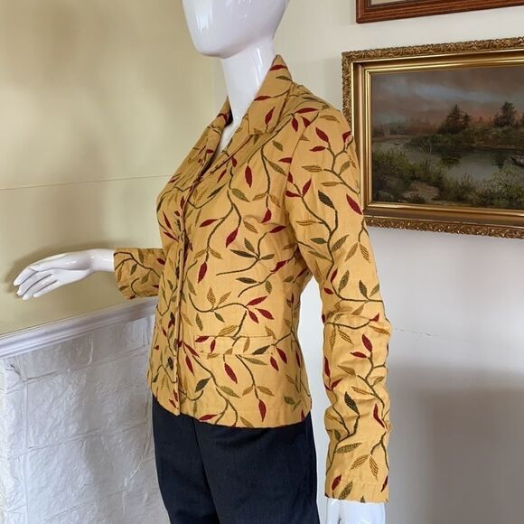 Itzyu Natural Clothing Cotton Floral Embroidered Jacket Made in BC - Picture 3 of 12